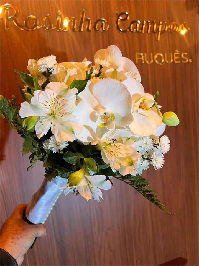 Buquê com orquídeas 7