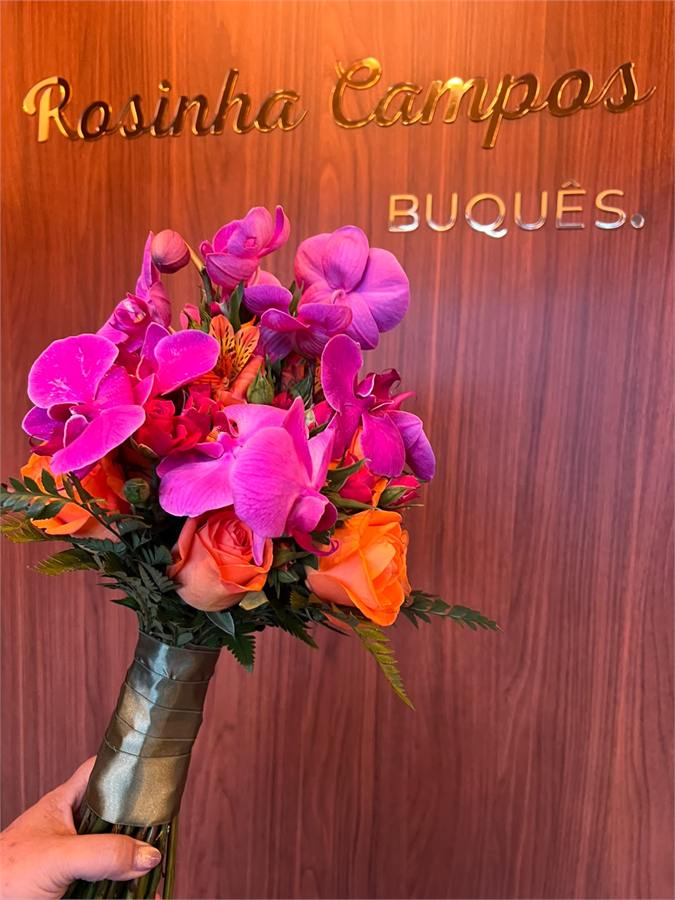 Buquê com orquídeas 9