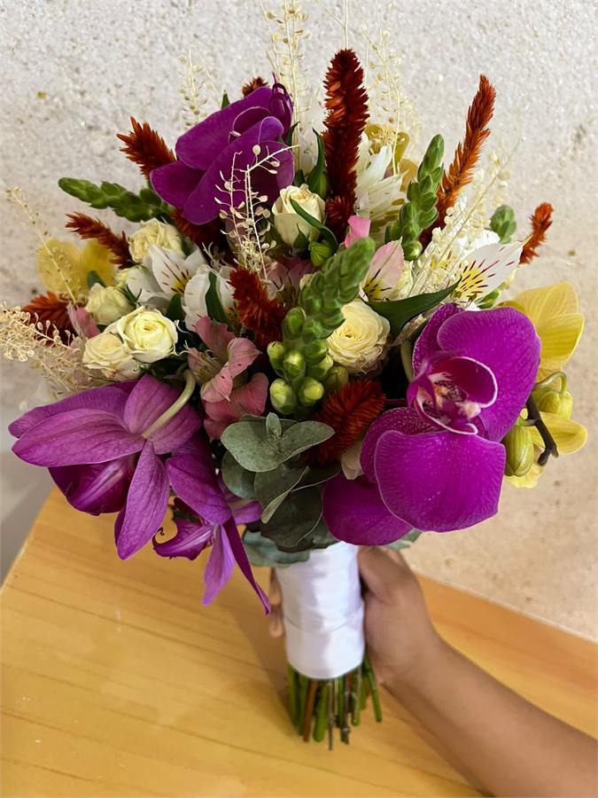 Buquê com orquídeas 24