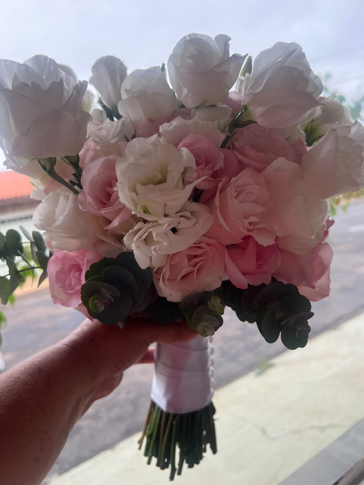Buquê em tons de rosa 36